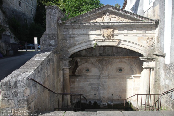 La Fontaine des Quatre Tias Fontenay le Comte